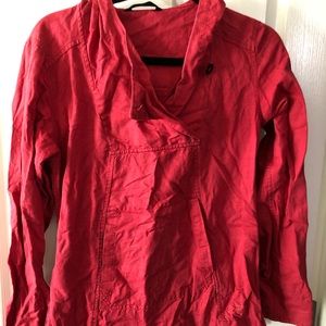 Arc’teryx small linen blend pullover with hood